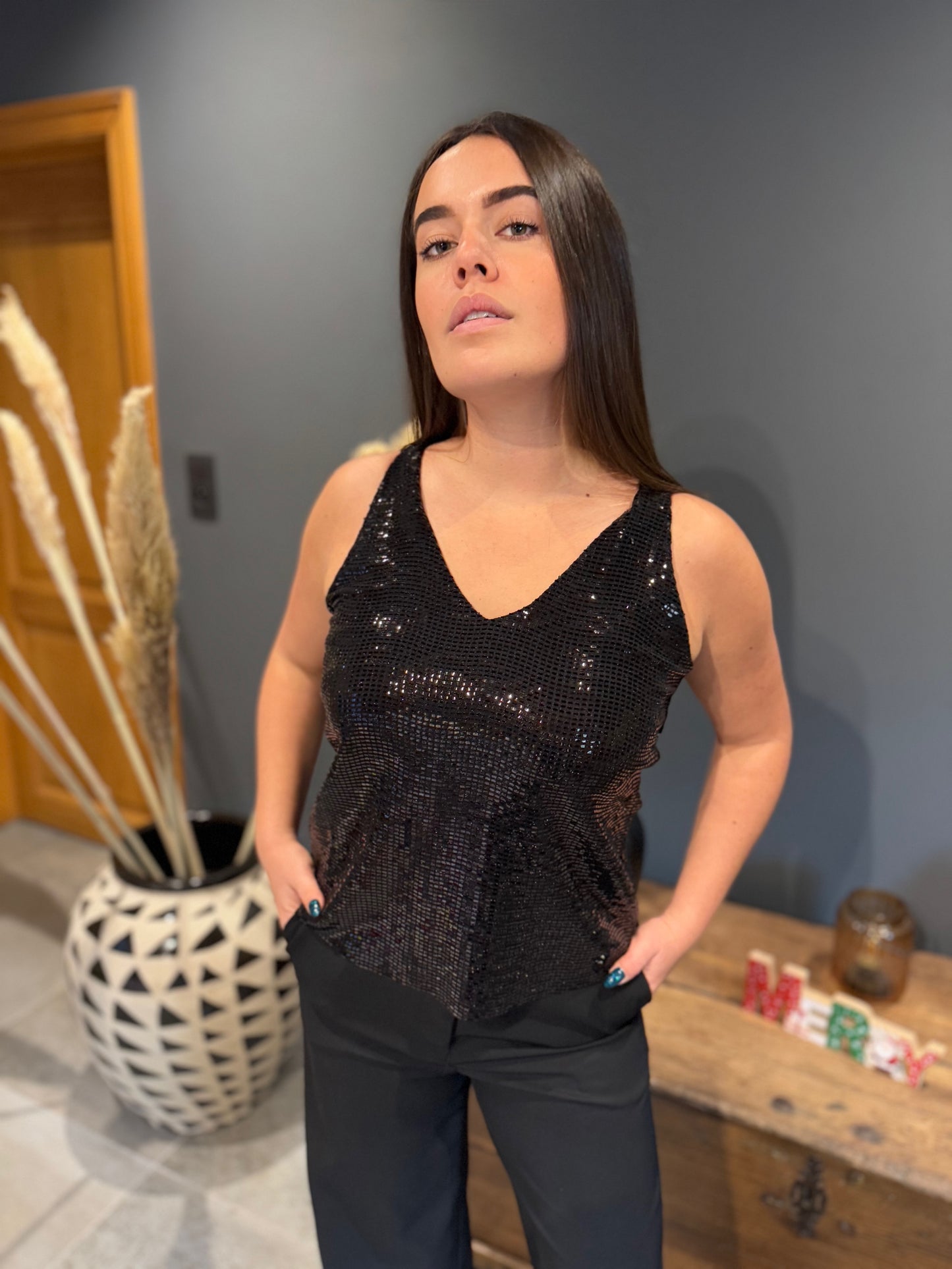Top Leslie noir