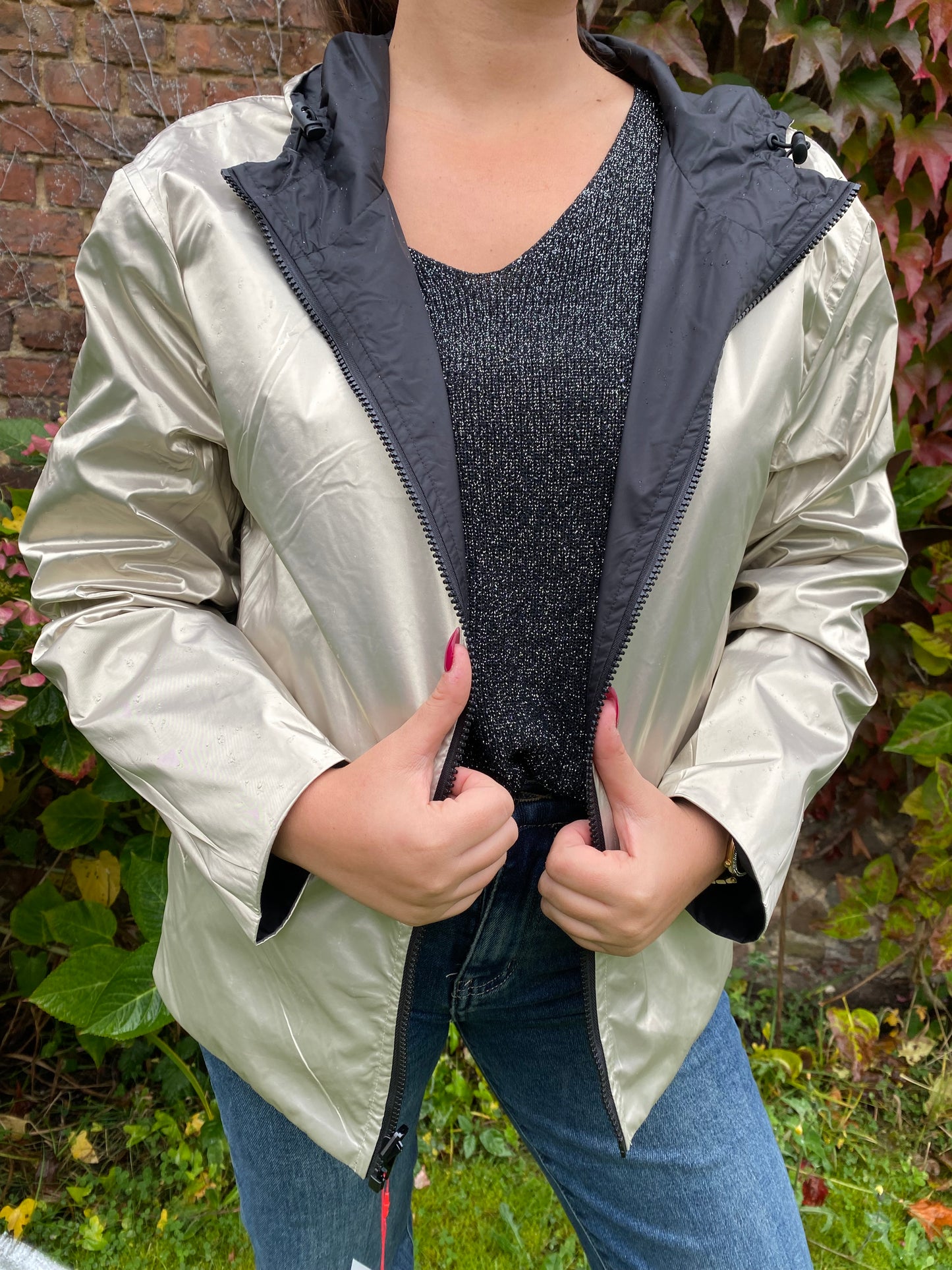 Imperméable réversible noir et doré