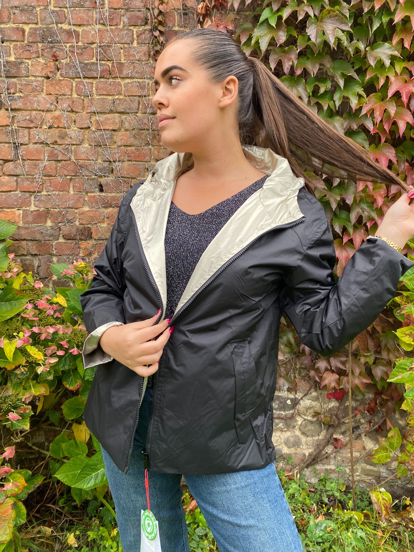 Imperméable réversible noir et doré
