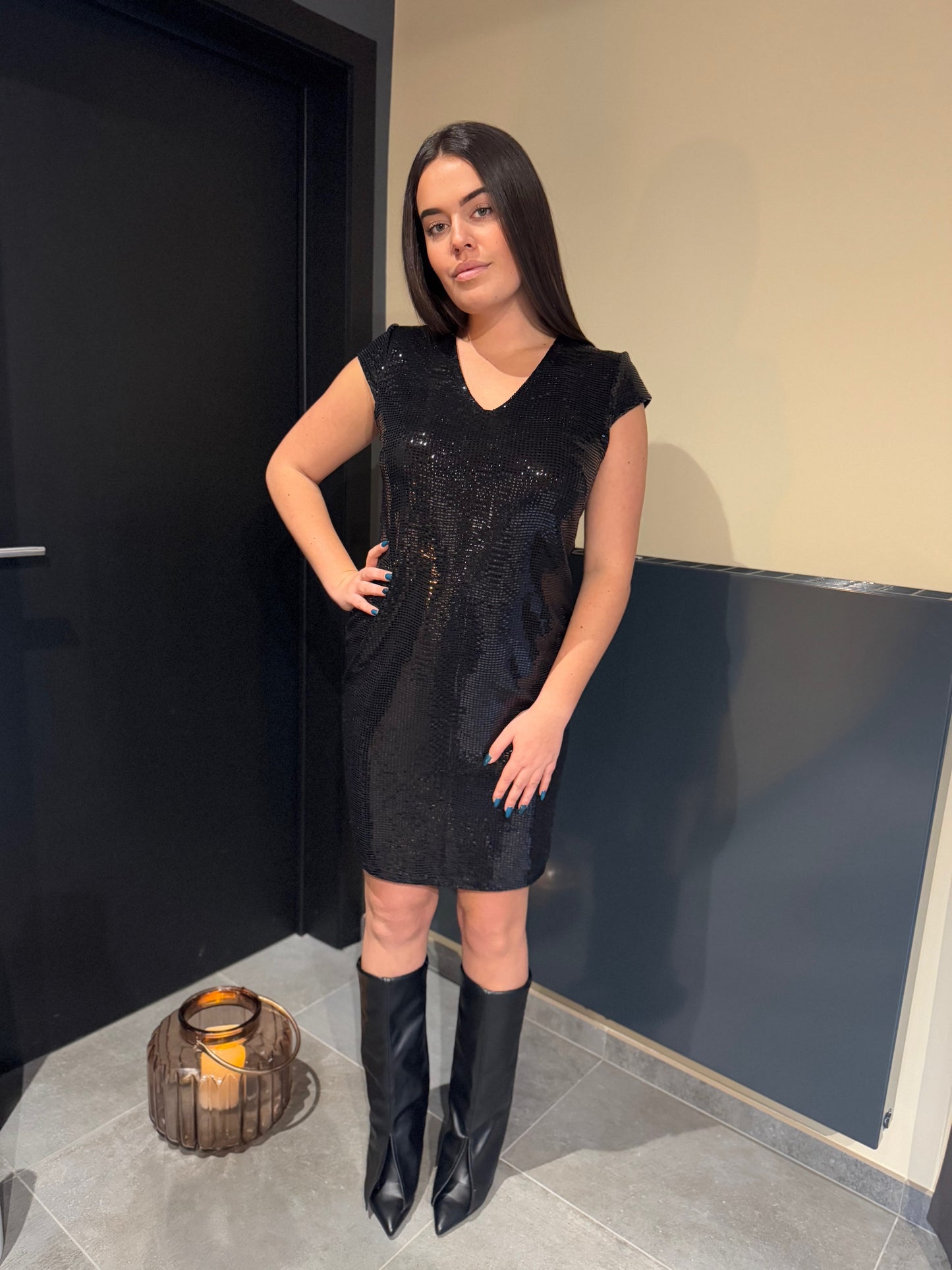 Robe noire Bianca