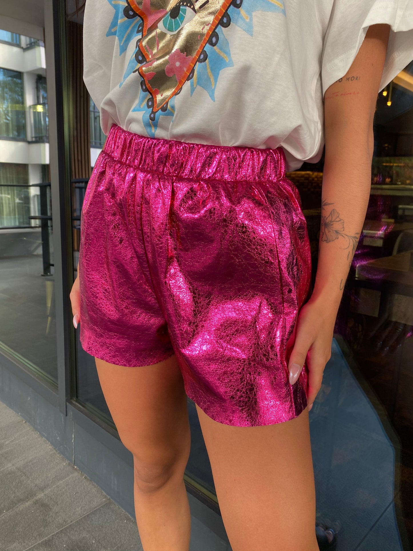 Short Cassi
